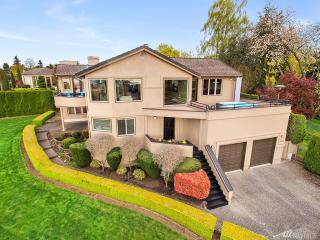 2200 Sunset Ave, Seattle, WA 98116-2176