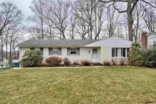 324 Blue Ridge Dr, York, PA 17402-5005