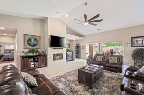 45572 Seacliff Ct, Indio, CA 92201-0941