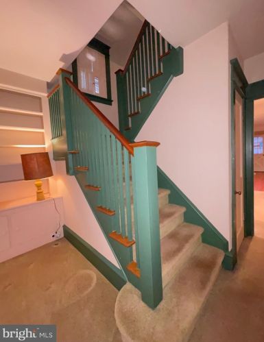 131 Marne Ave, Haddonfield NJ 08033-1443 exterior