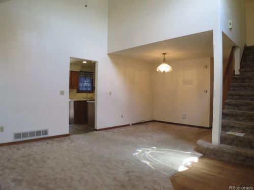 19433 42nd Ave, Denver, CO 80249-6553