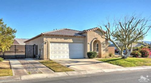 83184 Broadmoor Dr, Indio, CA 92203-3088