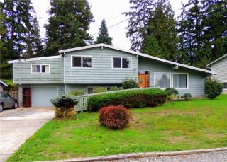 7712 191st St, Edmonds, WA 98026-6033