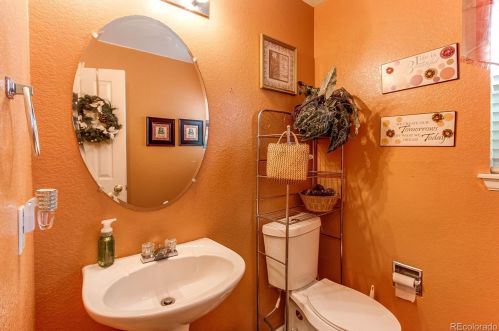 4335 Biscay St, Denver, CO 80015-5825
