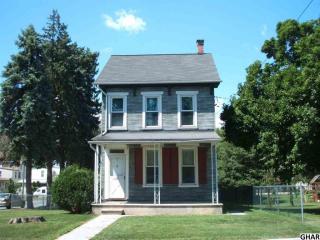 1921 Center St, Lebanon, PA 17042-4440