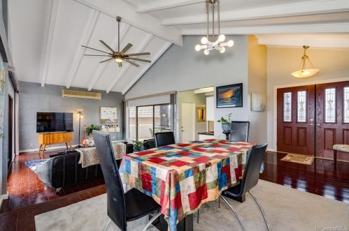 5361 Poola St, Honolulu HI  96821-1536 exterior