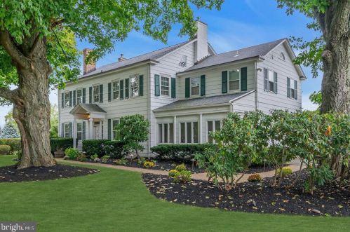 156 Cranbury Neck Rd, East Windsor, NJ 08512-2015