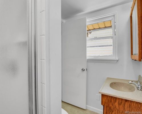 2815 Acoma St, Englewood CO 80110-1505 exterior