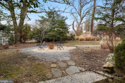 6701 Poplar Ave, Silver Spring MD 20912-4671 exterior