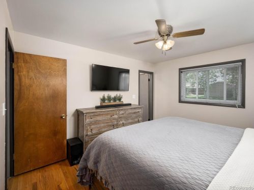 3372 Saratoga Ave, Englewood CO 80110-6204 exterior