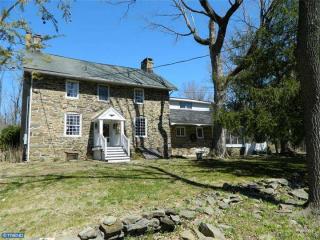 70 Plum Brook Rd, Flemington, NJ 08822-4100