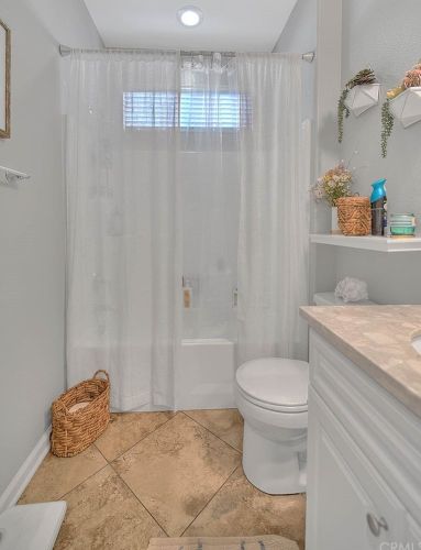 10815 Portofino Ln, Riverside CA  92503-5213 exterior