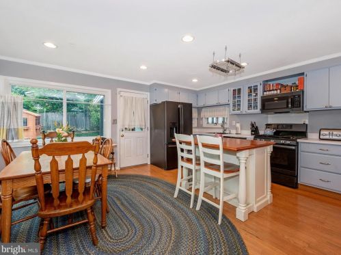 9814 Cottrell Ter, Silver Spring MD 20903-1928 exterior