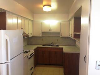 4503 Stephens Dr, Blmgtn IN  47408-2974 exterior