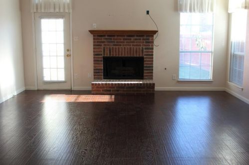 2118 Foxglove Ct, Garland TX  75040-2810 exterior