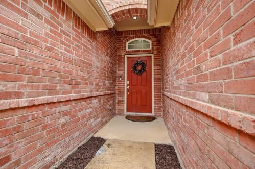 4724 Homelands Way, Fort Worth TX  76135-1665 exterior