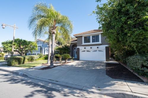 6734 Kentucky Ave, Anaheim, CA 92807-5024