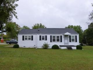 100 Wesley St, Tullahoma, TN 37388-5142