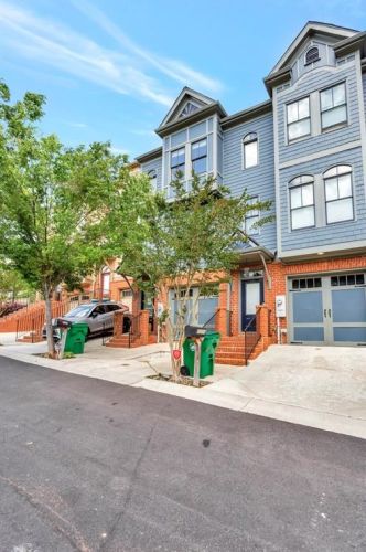 1282 Jandras Ln, Atlanta, GA 30316-3228