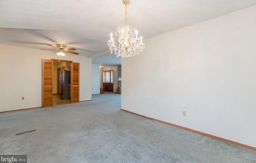 427 Holiday Dr, Aberdeen MD  21001-1813 exterior