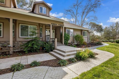 8152 Sunset Ave, Fair Oaks, CA 95628-5132