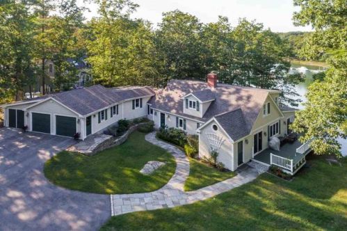 6 Sagamore Grv, Portsmouth, NH 03801-5547