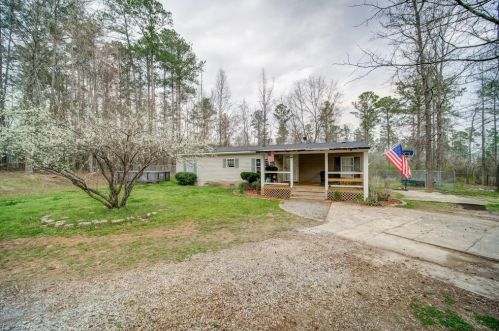 115 Martin Rd, Jackson, GA 30233-3649