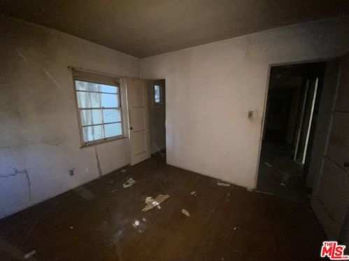 1506 Windsor Rd, Glendale CA  91205-2724 exterior