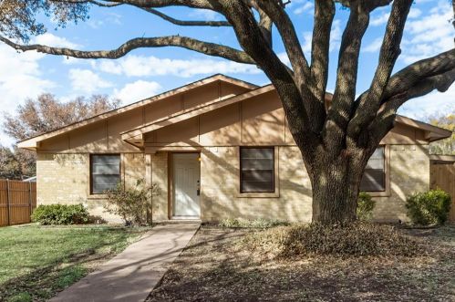 1429 Whitehall Dr, Plano, TX 75023-6746