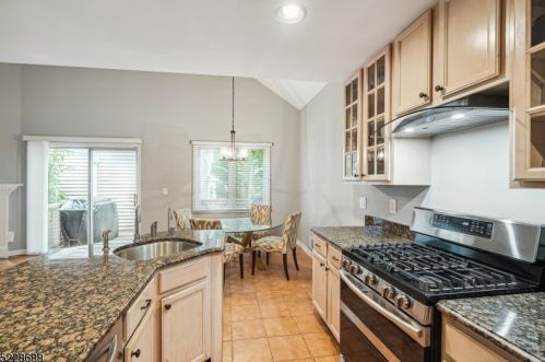 47 Clarken Dr, Town Center NJ  07052-3453 exterior