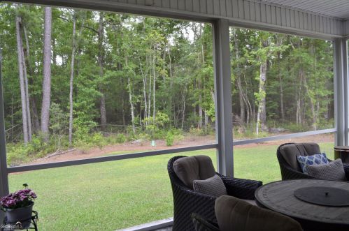 210 Fairmont Dr, Rincon GA  31326-4010 exterior