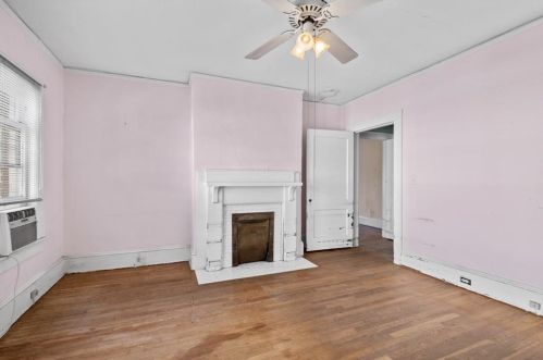1384 Emory Rd, Atlanta GA  30306-2406 exterior