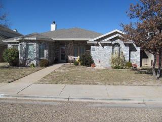 306 8th St, Wolfforth, TX 79382-2909