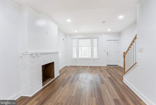 1149 61 St, Philadelphia PA 19142-3402 exterior