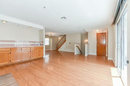 118 Diamond St, Arcadia, CA 91006-3800