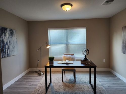 11316 Drumellan St, Austin TX  78754-6052 exterior