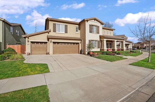 1824 Churchill Downs Cir, Valley Home, CA 95361-8688