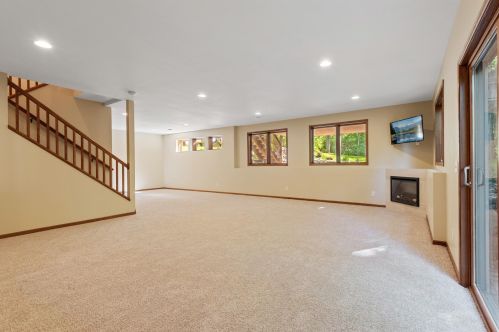2200 Hadley St, Saint Paul MN  55119-5386 exterior