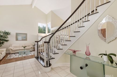 1874 Natalie Ln, Riverside CA  92506-4656 exterior