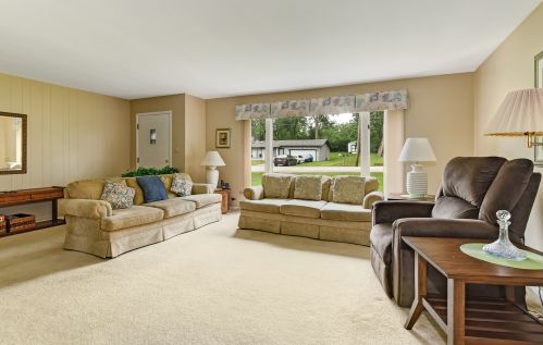 11317 74th St, Willowbrook IL  60527-7703 exterior