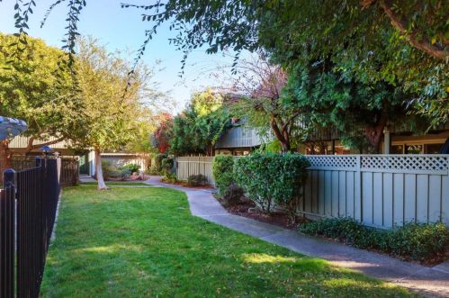 278 Monroe Dr, Mountain View, CA 94040-1000