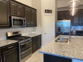 11328 Live Oak Crk Dr, Fort Worth TX  76108 exterior