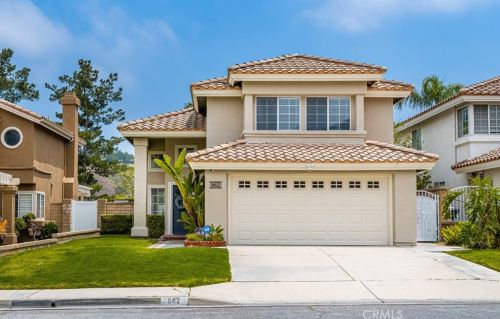 862 Wildflower Ln, Anaheim, CA 92808-2300