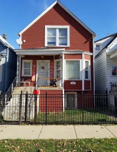 7227 Carpenter St, Chicago, IL 60621-1028