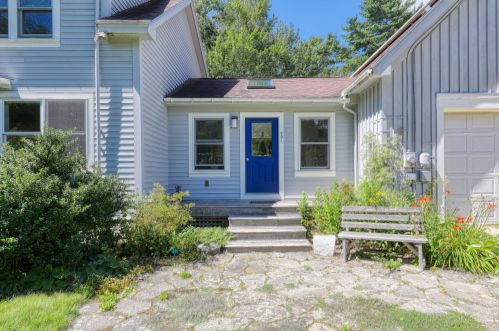 591 Parker Point Rd, Blue Hill, ME 04614-6013