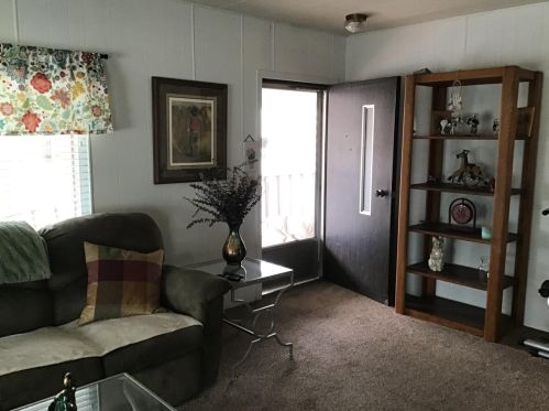 180 San Marcos Dr, Lodi, CA 95240-0718