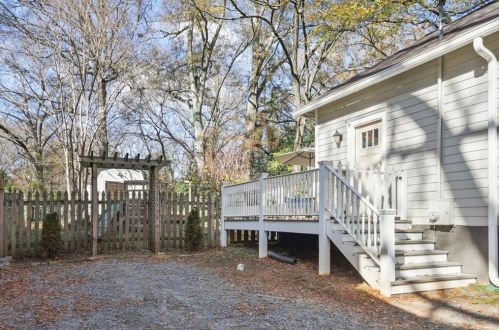 90 Stewart Ave, Marietta GA  30064-2267 exterior