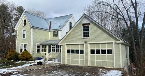 21 Bennett St, Bridgton ME  04009-1201 exterior