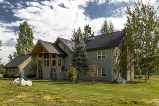 20 Gracie Ln, Sandpoint ID  83864-8978 exterior