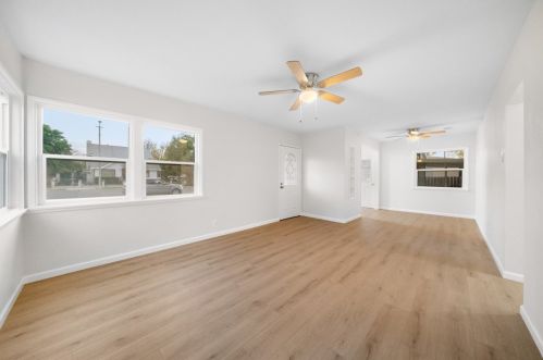 4765 Central Ave, Riverside CA  92506-2332 exterior